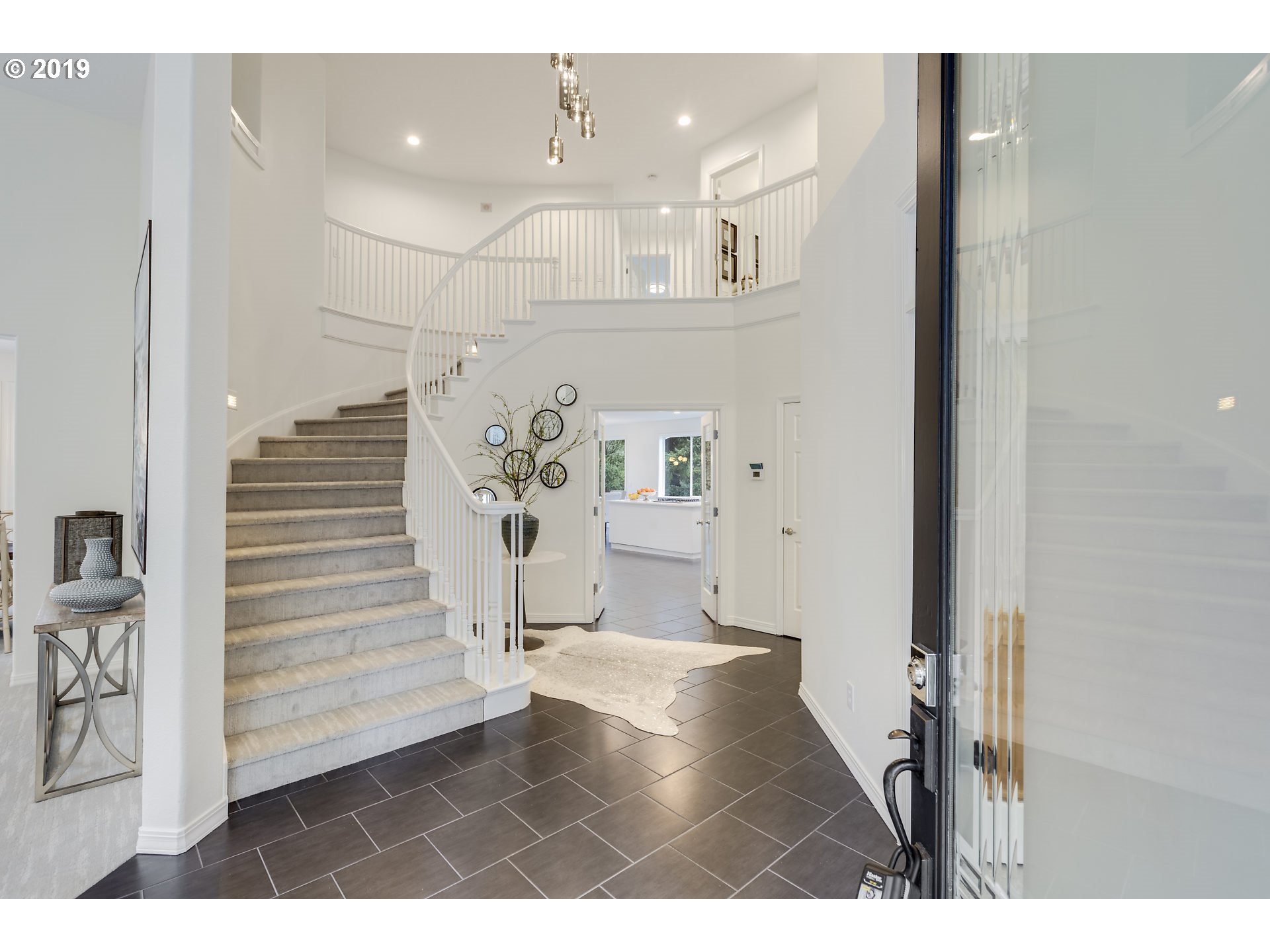 2013 Ridgewood Road Lake Oswego, OR 97034 - Photo 11 of 32 Gallery Image 11