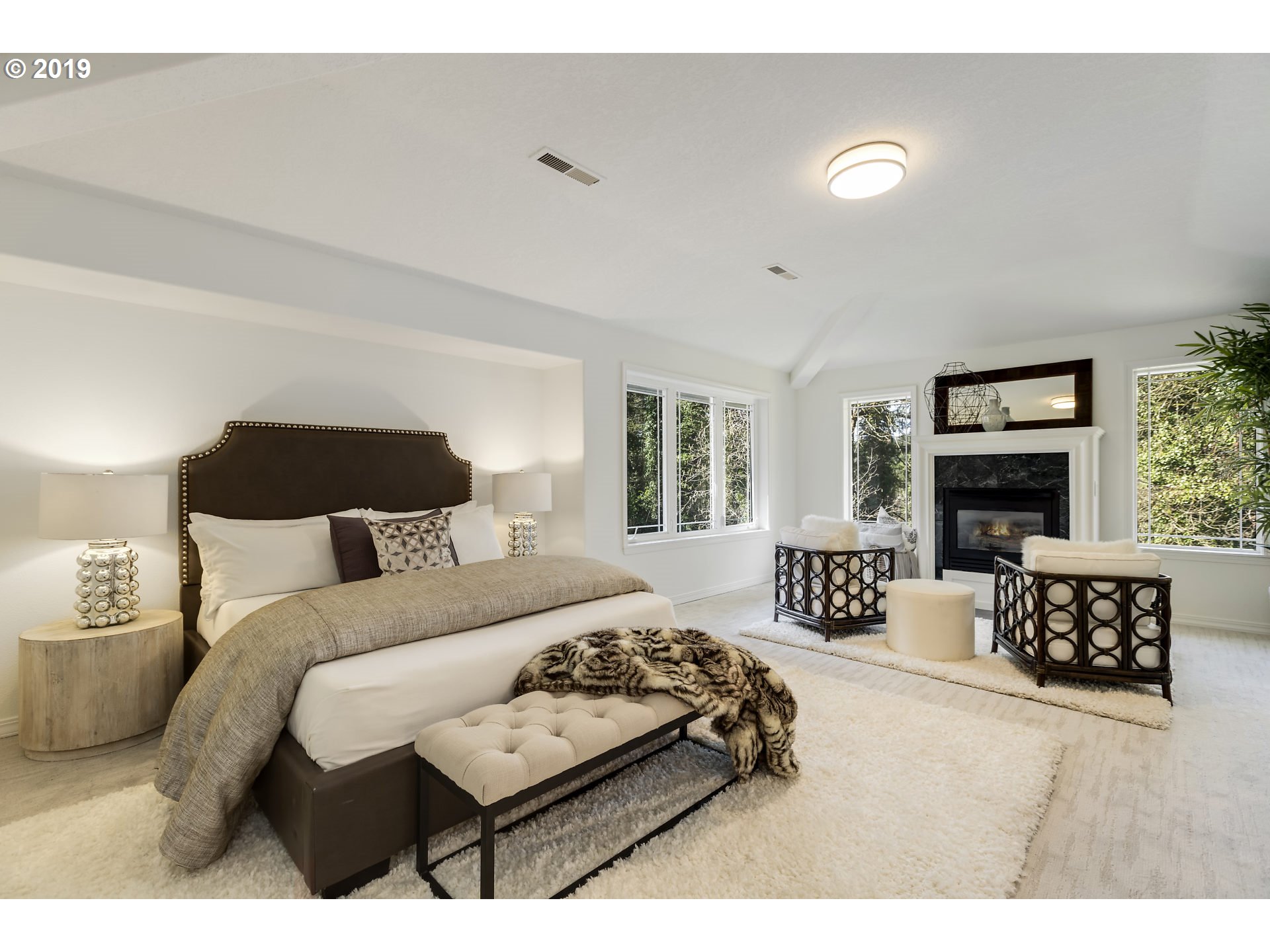 2013 Ridgewood Road Lake Oswego, OR 97034 - Photo 21 of 32 Gallery Image 21