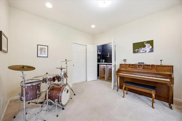 $600,000 | 5404 West 153rd Street, Leawood, KS 66224