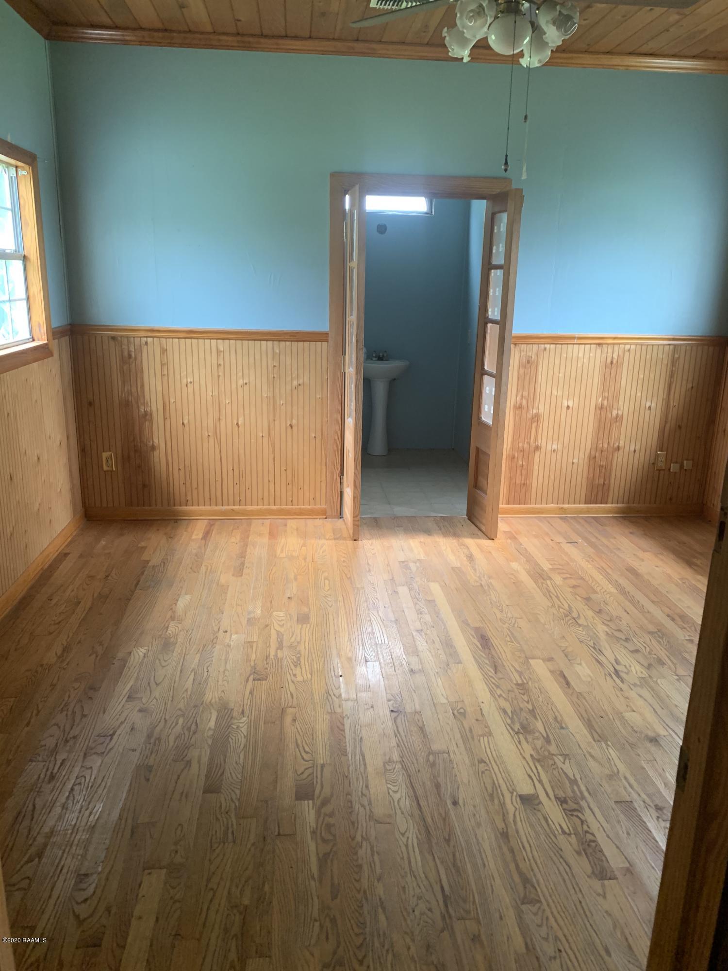 1002 Daigle Road Breaux Bridge, LA 70517 - Photo 10 of 13 Gallery Image 10