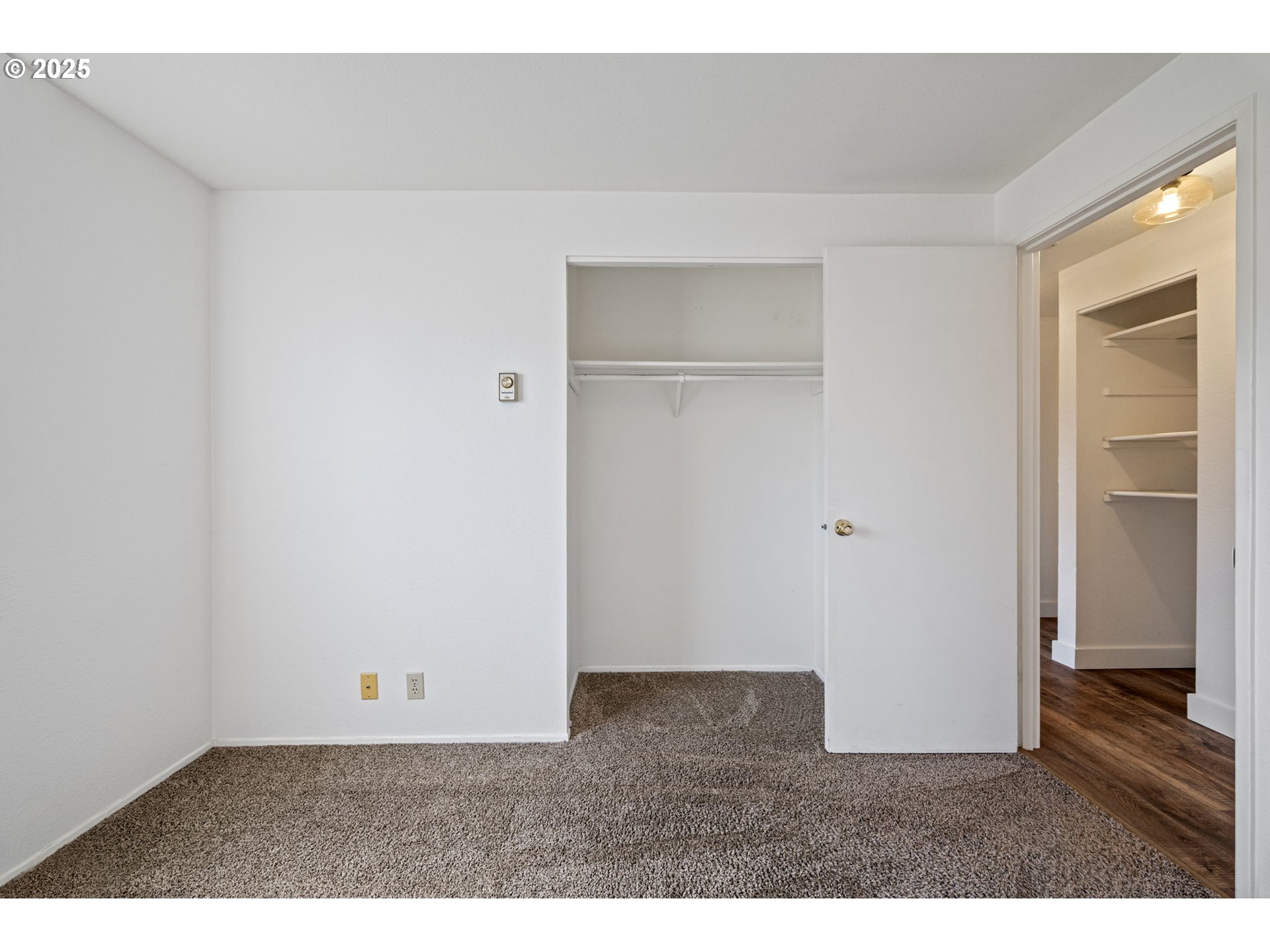 872 West N Street Springfield, OR 97477 - Photo 15 of 28 a view interior of house with wooden floor