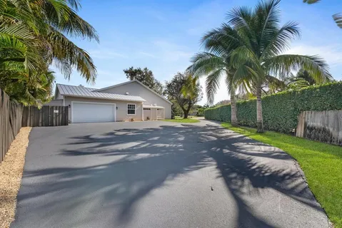 $2,990,000 | 12625 Oak Arbor Lane, Boynton Beach, FL 33436