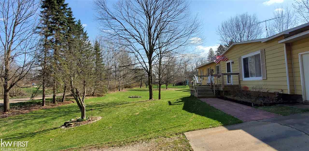 8205 O'Connell Road Fenton, MI 48430 - Photo 25 of 28