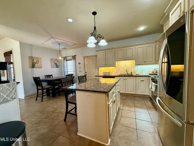 $265,000 | 308 London Way, Pearl, MS 39208