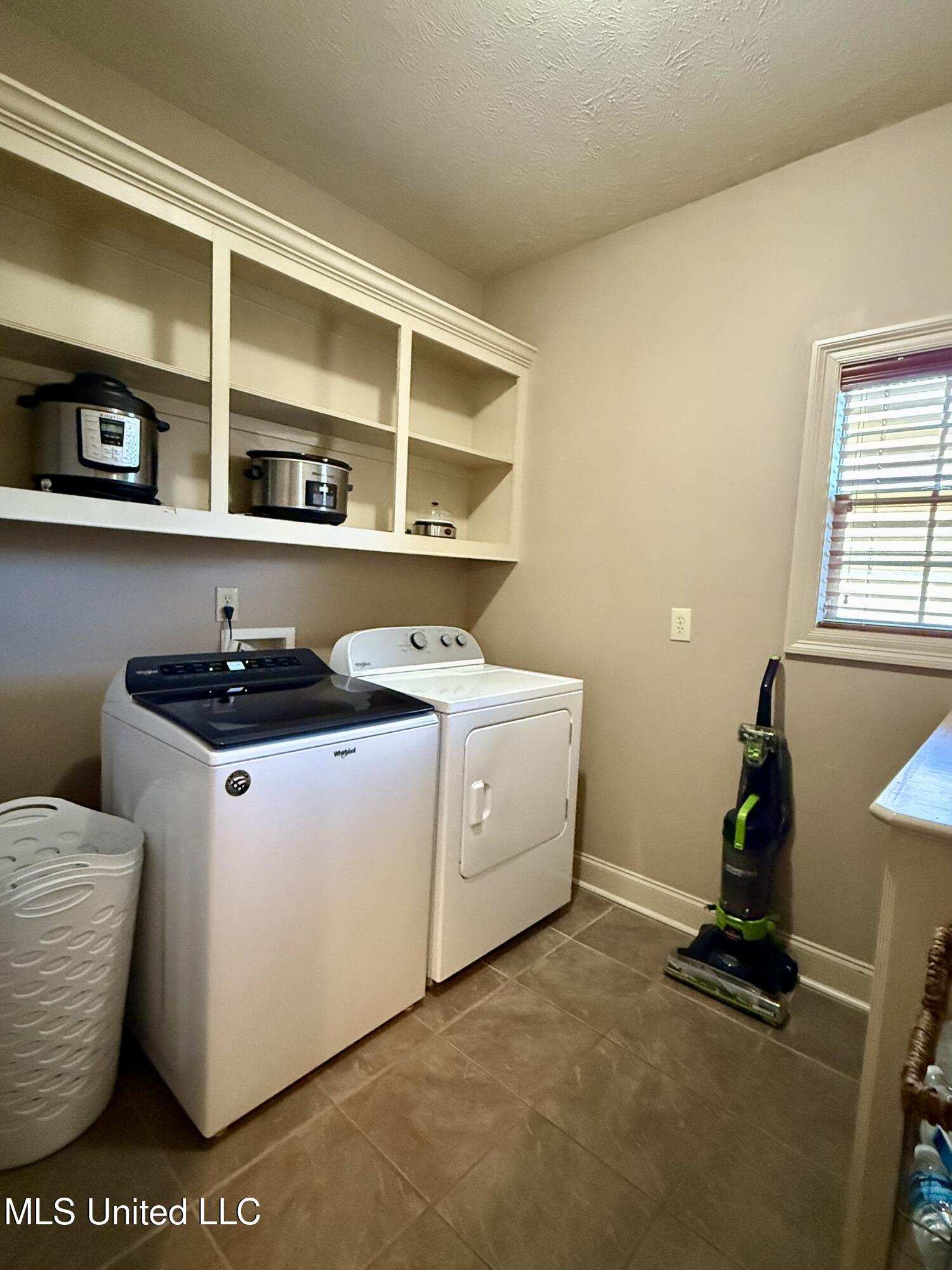 308 London Way Pearl, MS 39208 - Photo 17 of 39 Photo Dec 15 2025, 10 49 39 AM