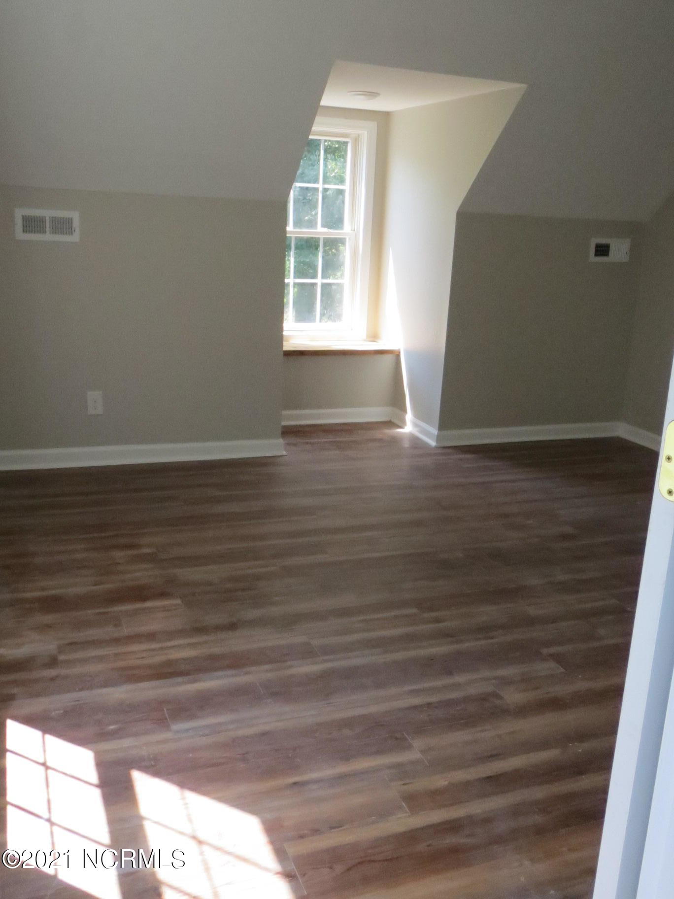 634 Old Hammock Road Swansboro, NC 28584 - Photo 11 of 63 IMG_0362