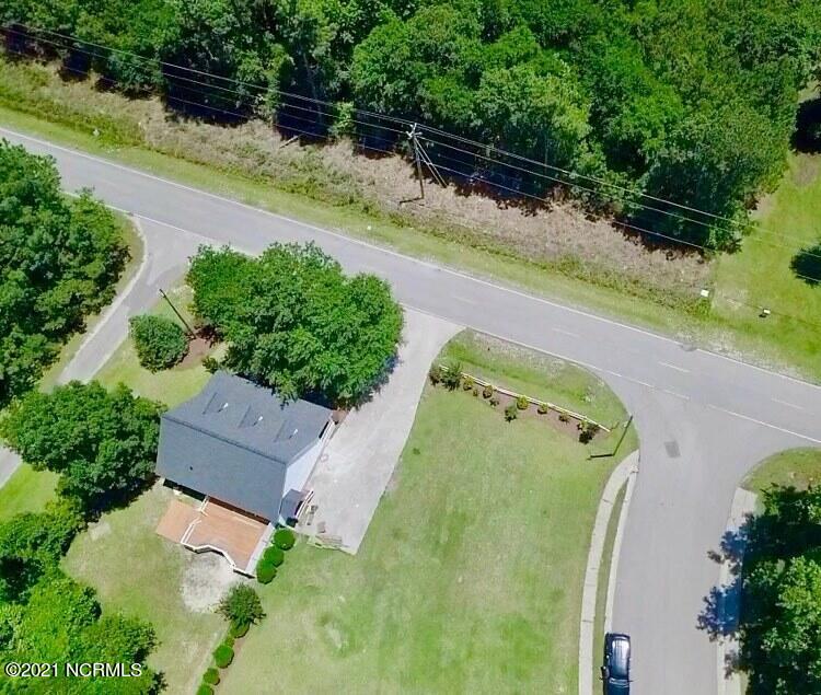 634 Old Hammock Road Swansboro, NC 28584 - Photo 5 of 63 I