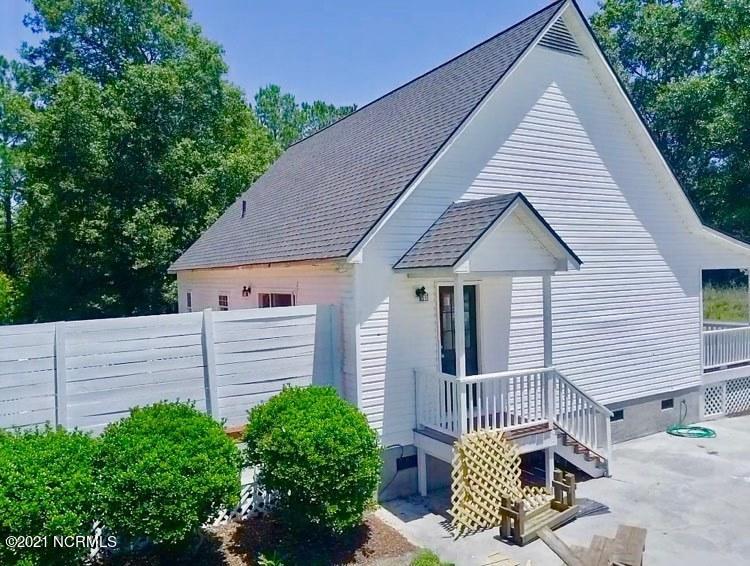634 Old Hammock Road Swansboro, NC 28584 - Photo 8 of 63 O