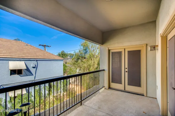 $390,000 | 4533 North 22nd Street, Unit 225, Phoenix, AZ 85016