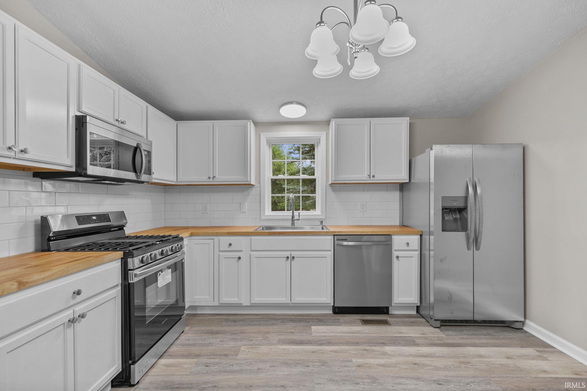 101 Clayton Street Rochester, IN 46975 - Photo 13 of 33