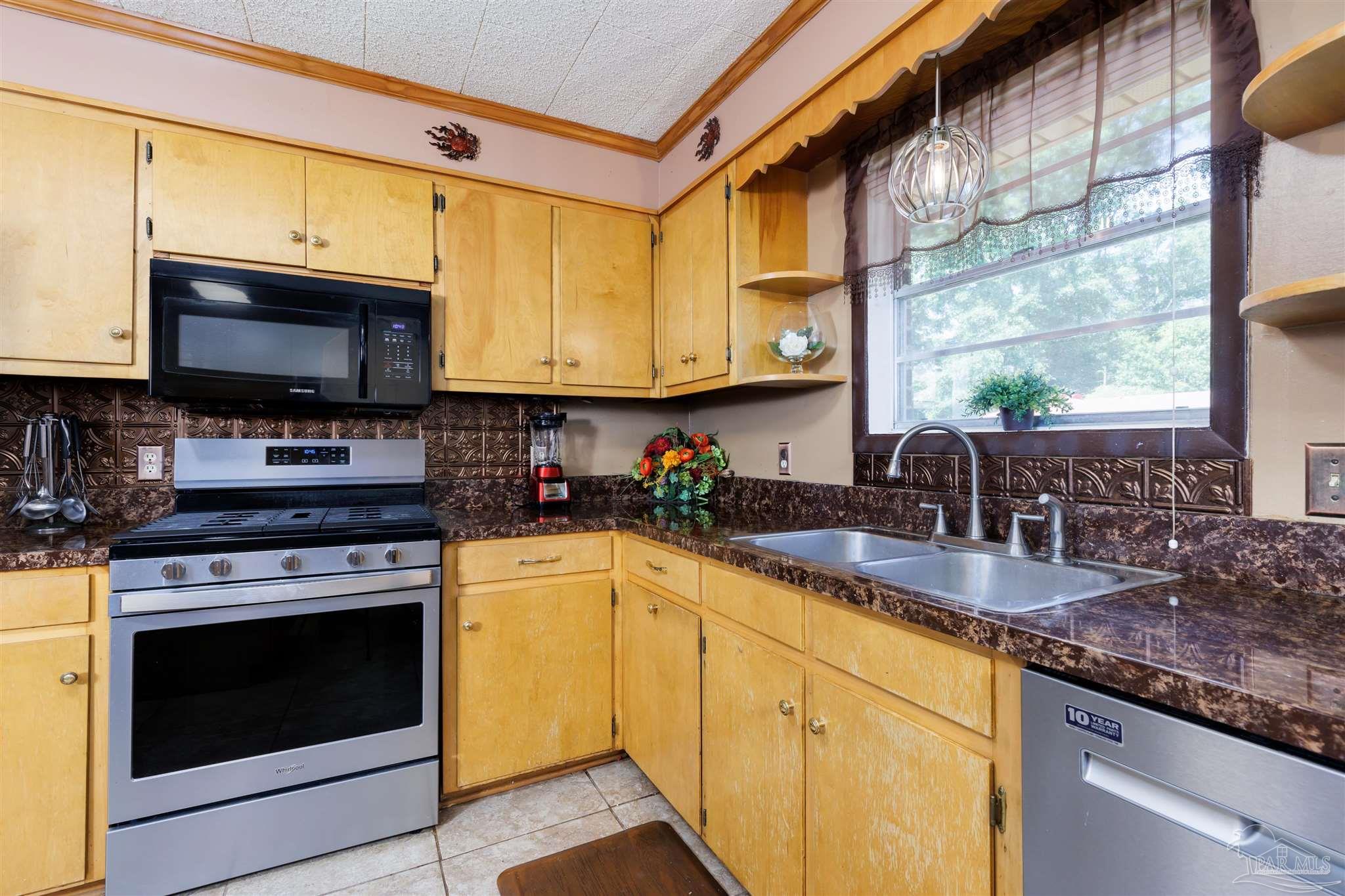 1411 Joyce Road Mobile, AL 36618 - Photo 8 of 25