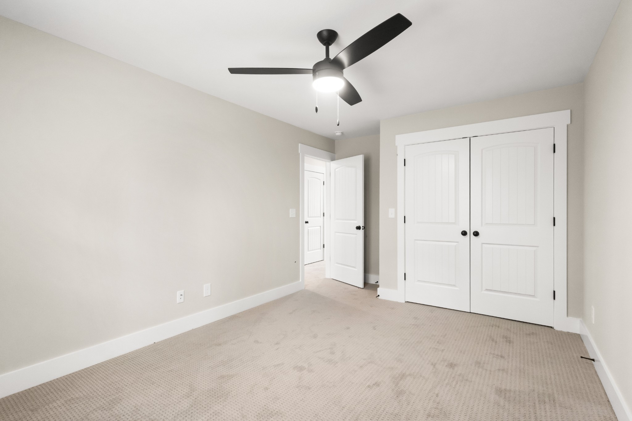 1228 Boulder Pass Road Clarksville, TN 37040 - Photo 18 of 26 wooden floor in an empty room