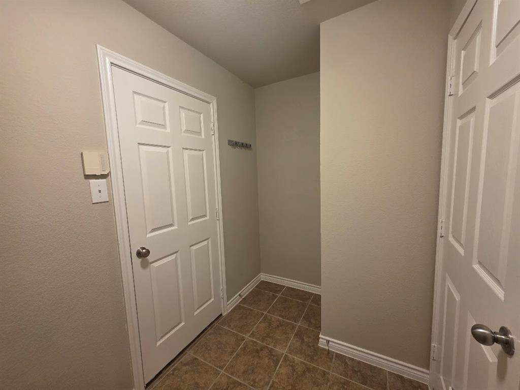 1327 Hl Vw Trail Wylie, TX 75098 - Photo 20 of 24 Large utility room