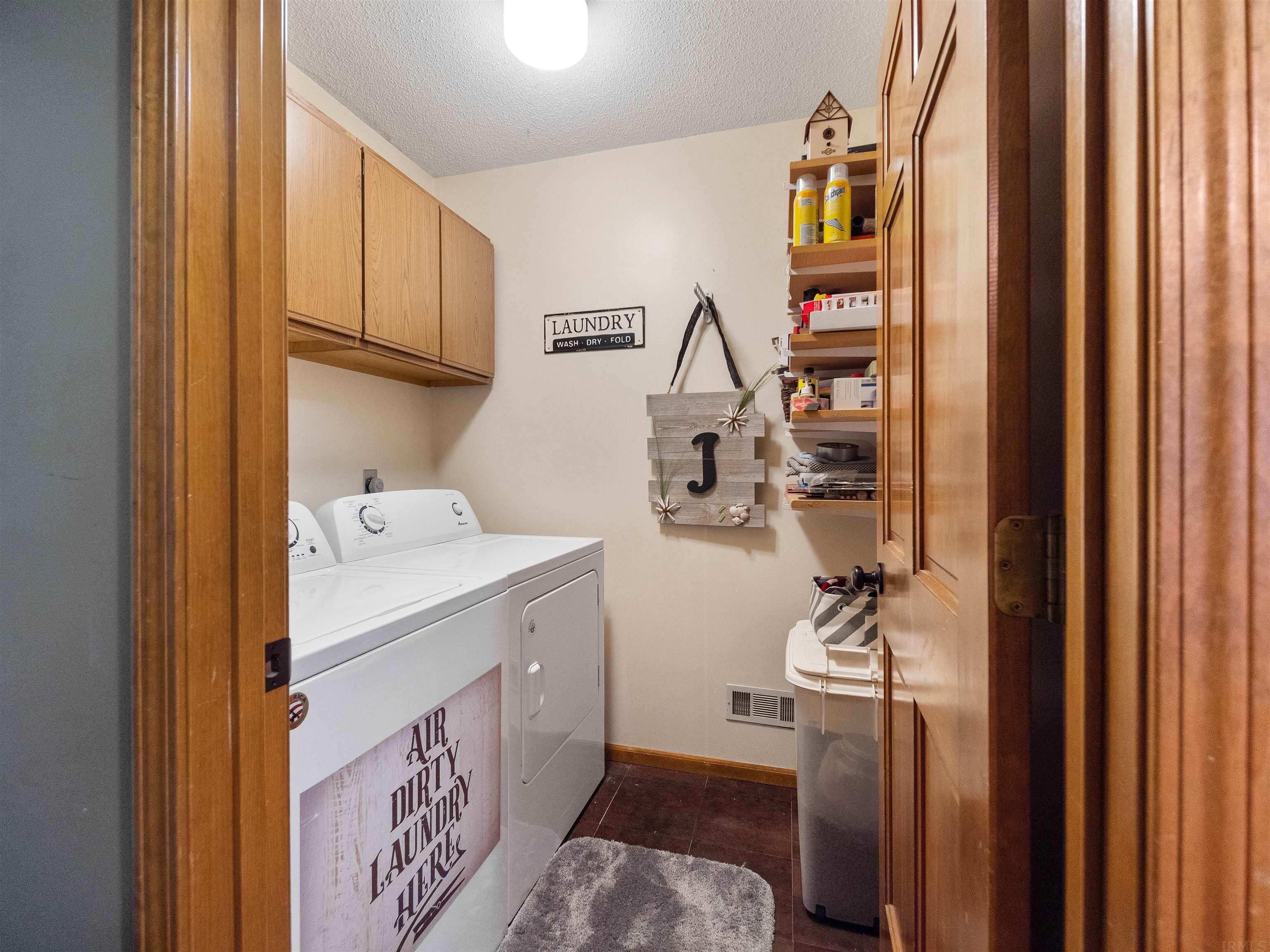 6125 Shadow Ridge Place Fort Wayne, IN 46804 - Photo 18 of 27 Gallery Image 18