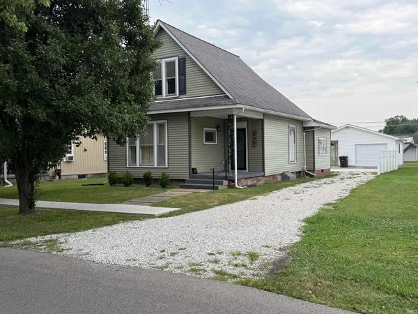 $184,900 | 539 A Street Northeast, Linton, IN 47441