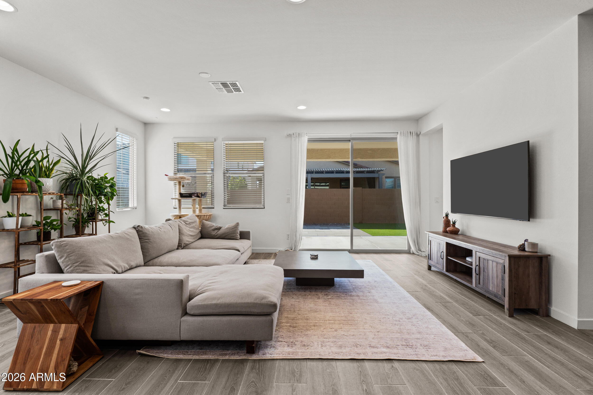 17869 West Indigo Brush Road Goodyear, AZ 85338 - Photo 13 of 32 14_dsc07876