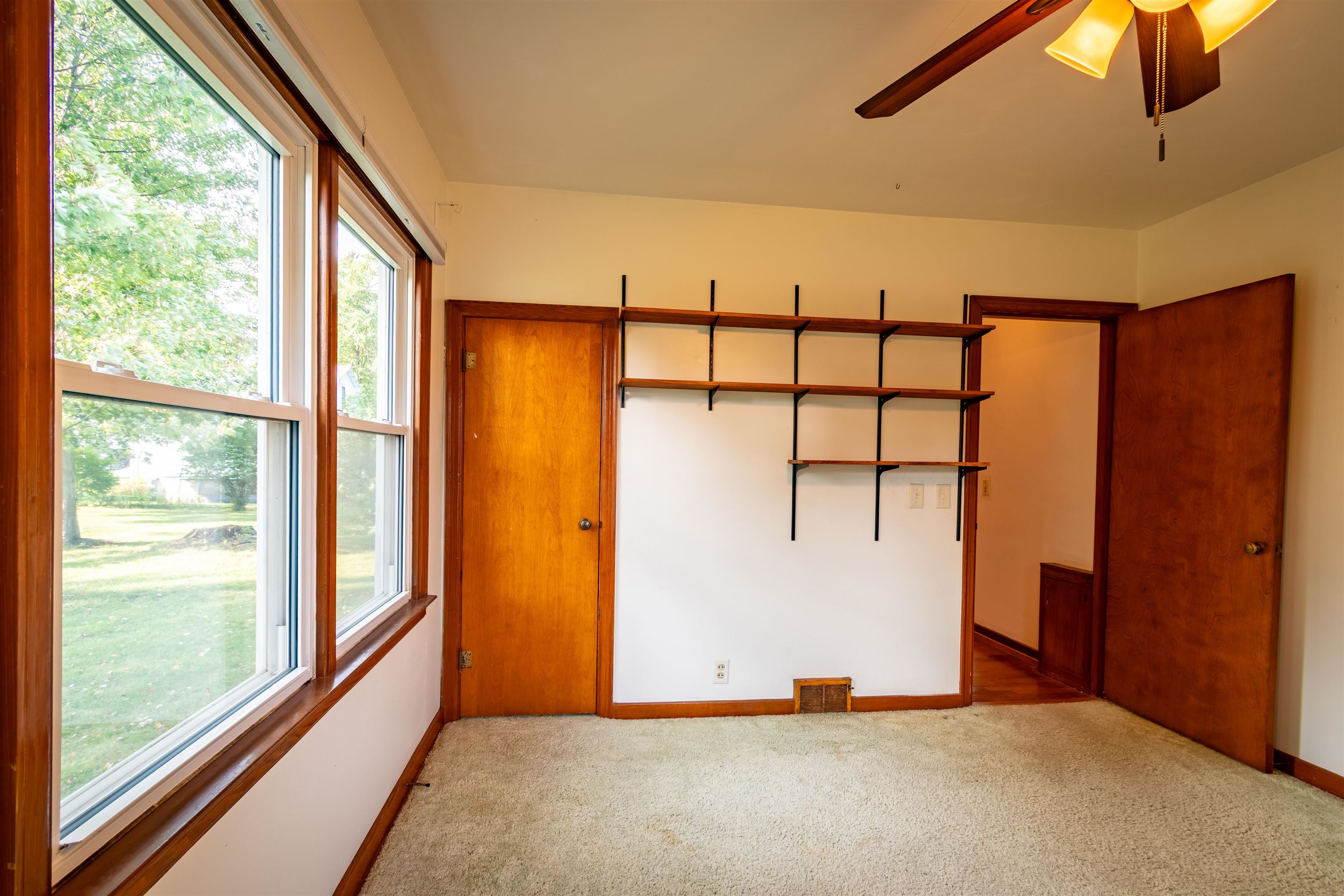 121 East Maple Street Shepherd, MI 48883 - Photo 17 of 26 1950233-797db640-3754-401d-9e9b-6abbcde280d4.JPG