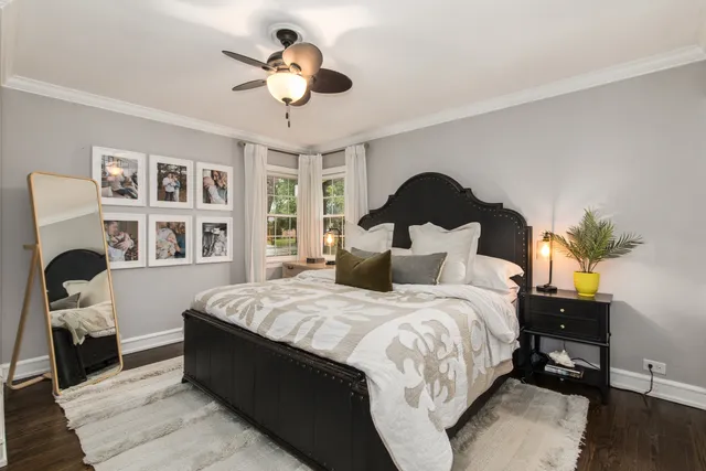 $599,000 | 240 East Sibley Street, Park Ridge, IL 60068