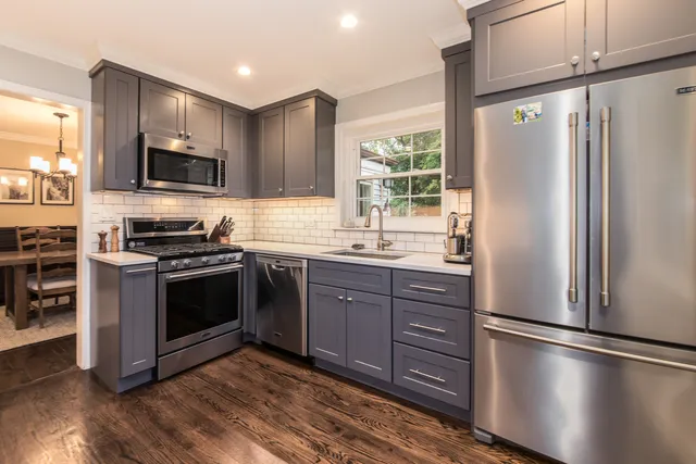 $599,000 | 240 East Sibley Street, Park Ridge, IL 60068