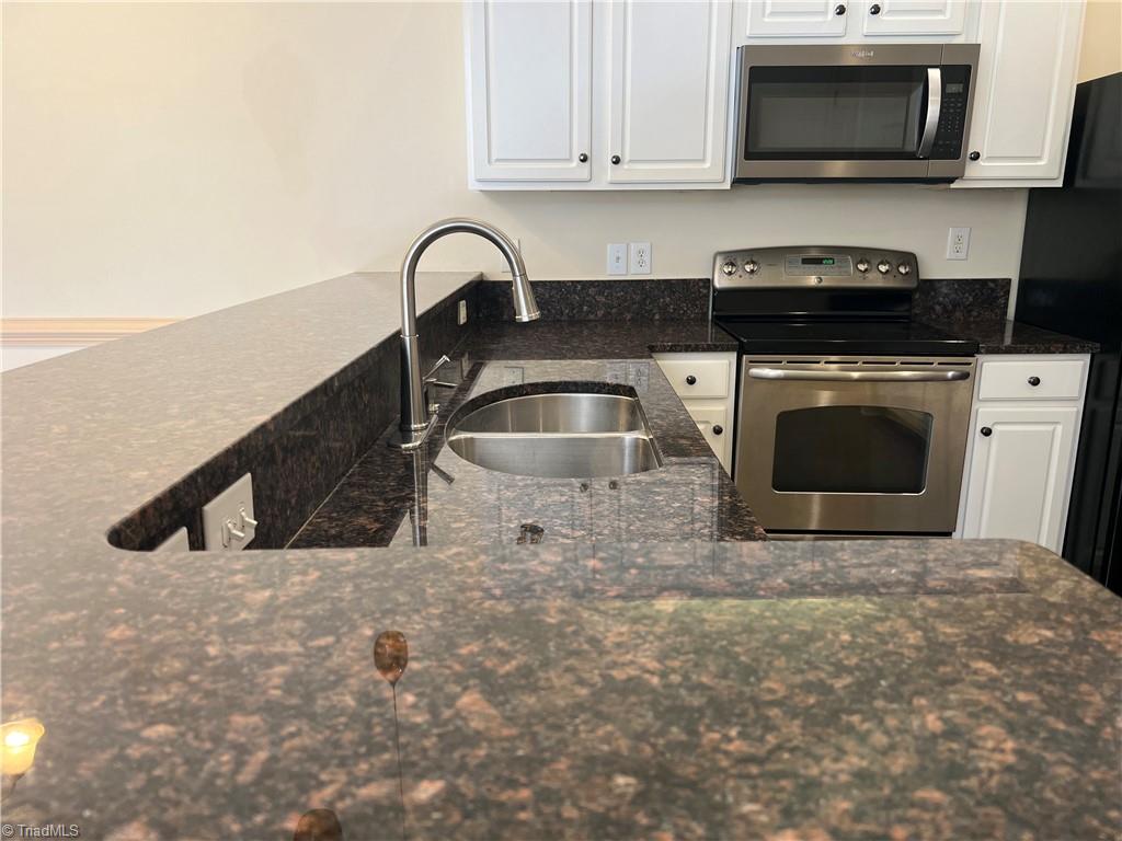 2230 Eagle Nesting Lane Greensboro, NC 27407 - Photo 9 of 14