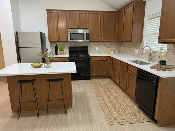 $325,000 | 2122 Rachel Lane, Round Rock, TX 78664