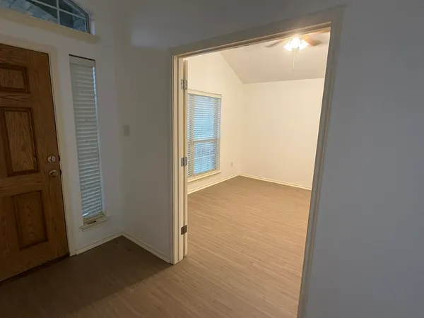 $325,000 | 2122 Rachel Lane, Round Rock, TX 78664