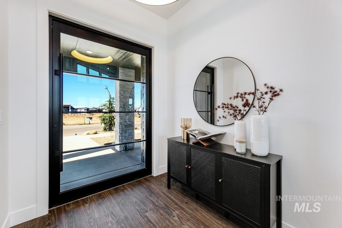 525 Founder Avenue Middleton, ID 83644 - Photo 8 of 50 Entrance foyer with dark wood-style flooring and baseboards
