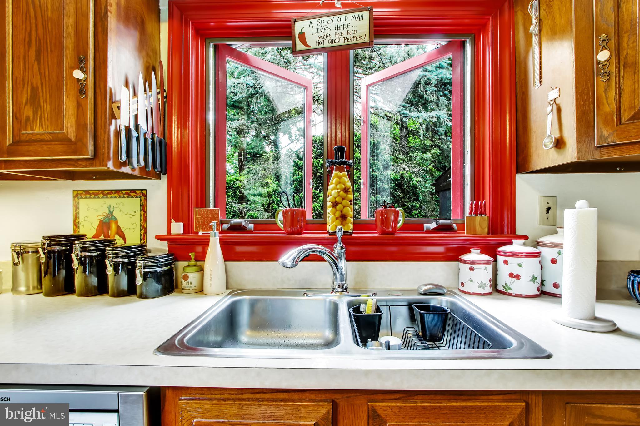 5231 Rockery Road Spring Grove, PA 17362 - Photo 19 of 37