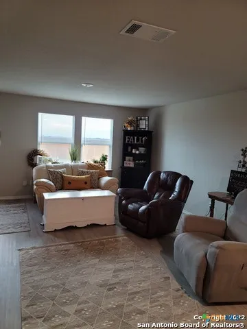 $1,495 | 313 Cordova Crossing, Seguin, TX 78155