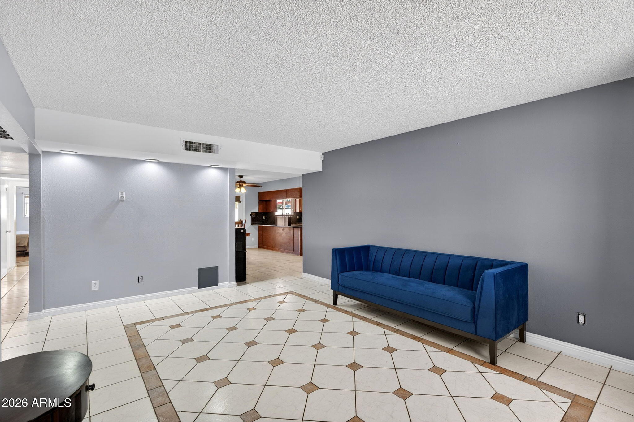 6426 West Lamar Road Glendale, AZ 85301 - Photo 5 of 39