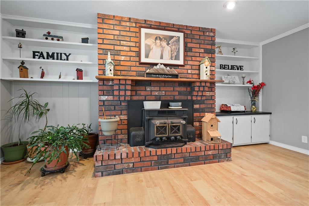 1531 22000 Road Parsons, KS 67357 - Photo 28 of 97