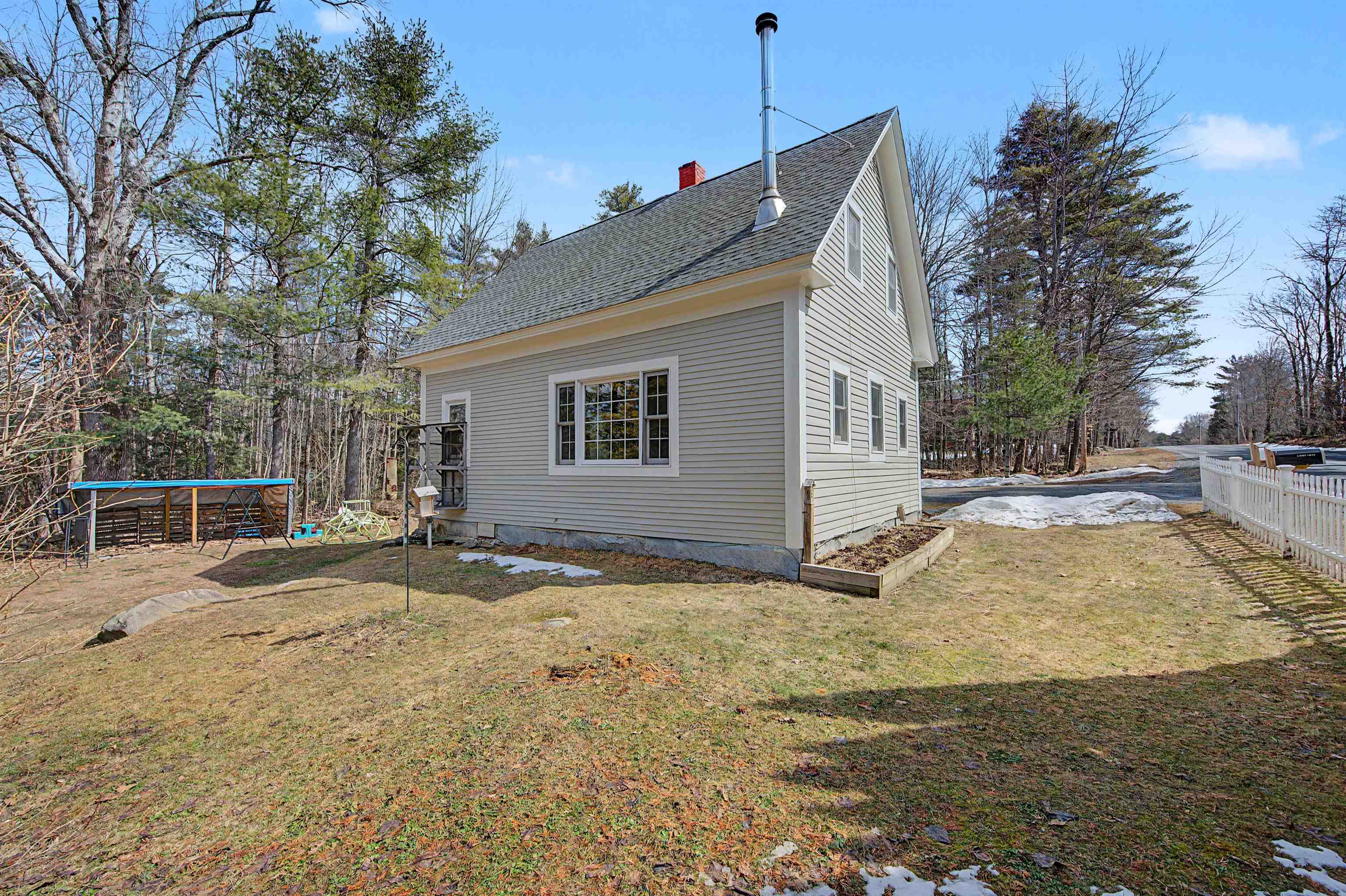 48 Bradford Road Sunapee, NH 03782 - Photo 33 of 40