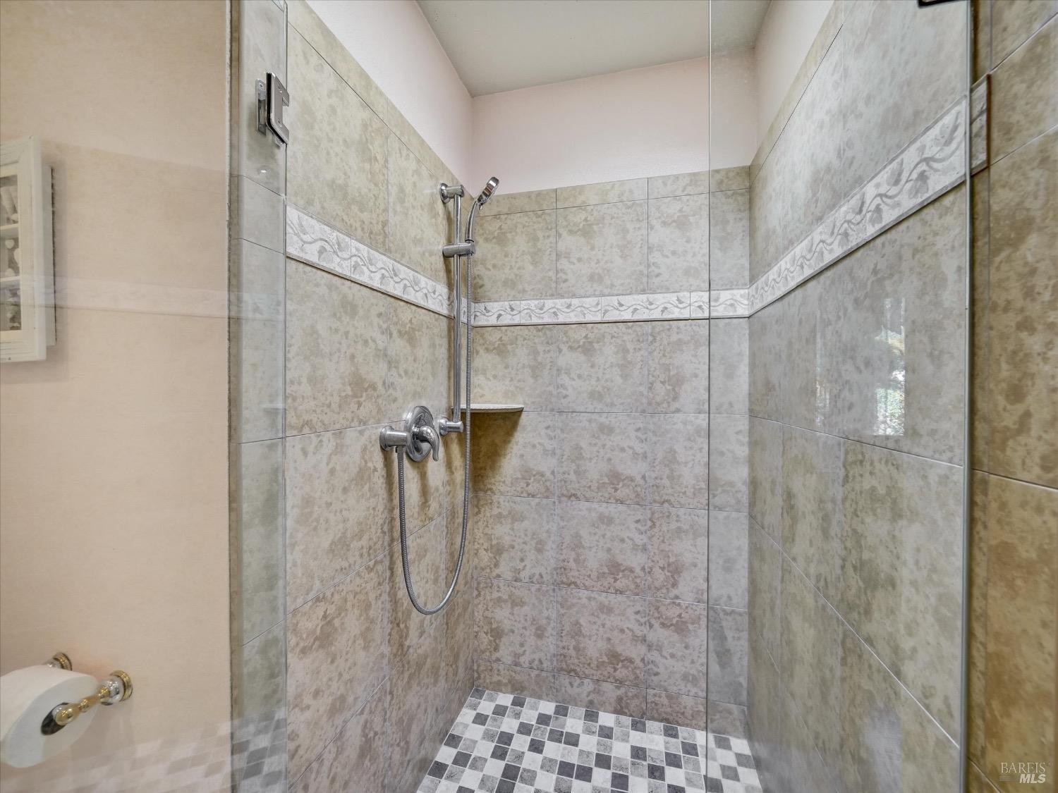 6410 Bennett Valley Road Santa Rosa, CA 95404 - Photo 19 of 34