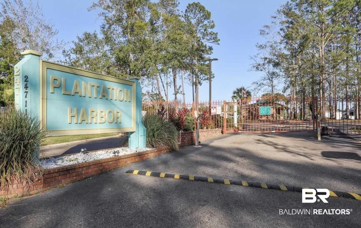 24711 County Road 20, Unit A6 Elberta, AL 36530 - Photo 23 of 23 Gated Entrance