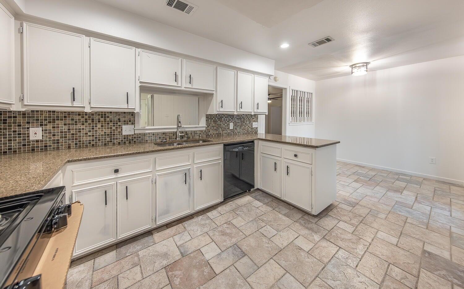 3423 55th Street Lubbock, TX 79413 - Photo 14 of 29 14