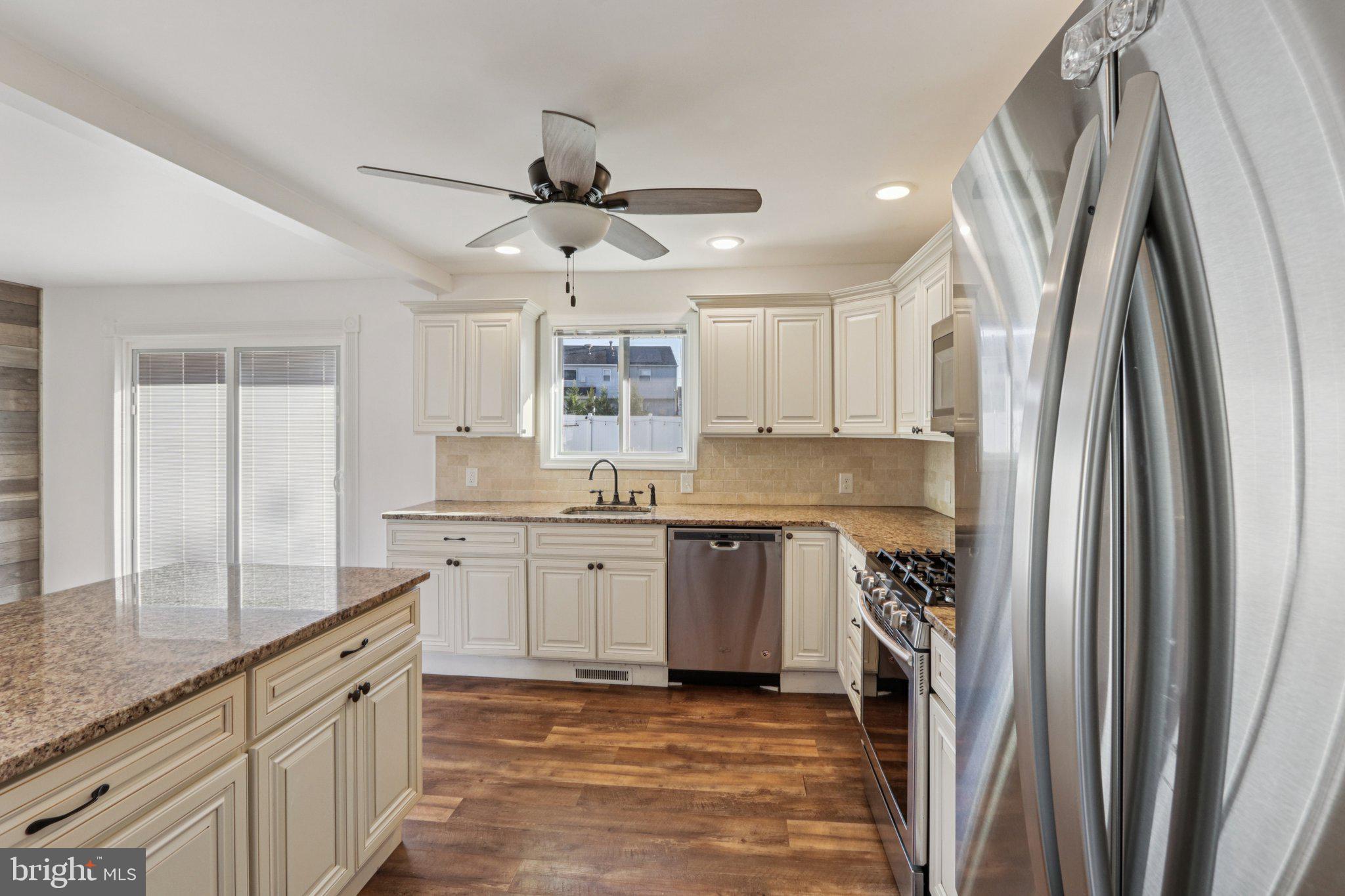 1042 Surrey Road Somerdale, NJ 08083 - Photo 27 of 52 Gallery Image 27