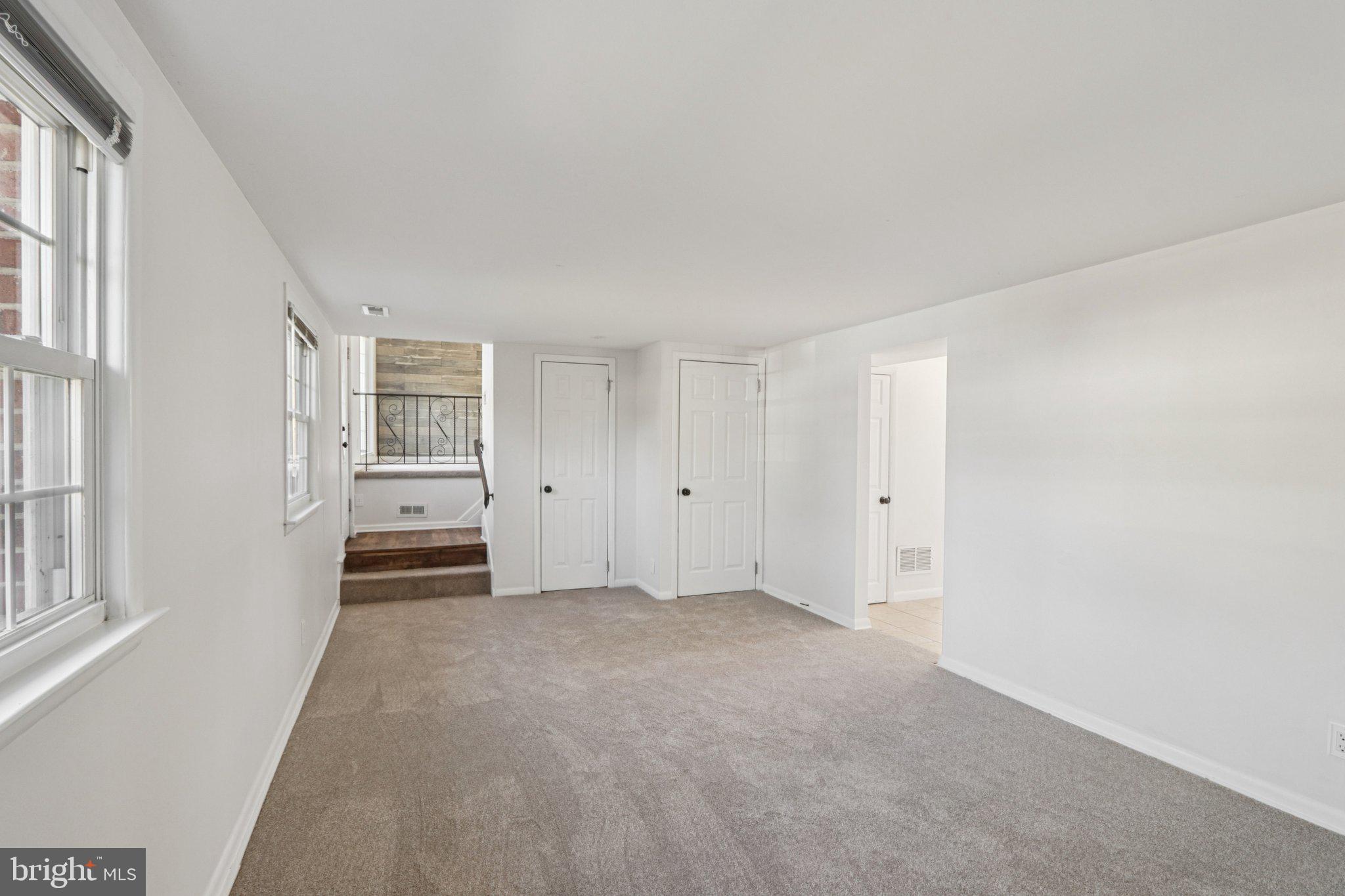 1042 Surrey Road Somerdale, NJ 08083 - Photo 5 of 52 Gallery Image 5