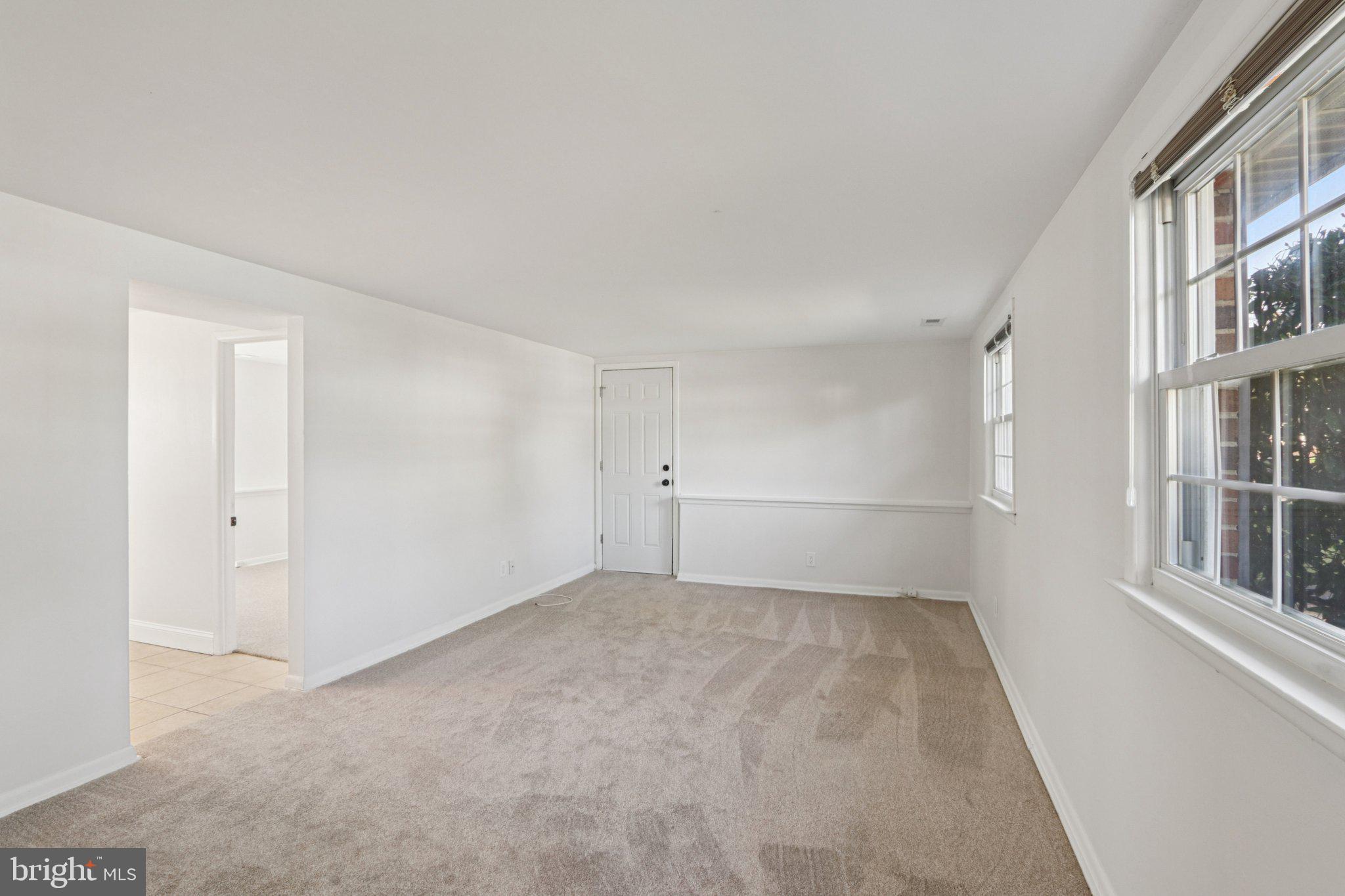 1042 Surrey Road Somerdale, NJ 08083 - Photo 7 of 52 Gallery Image 7