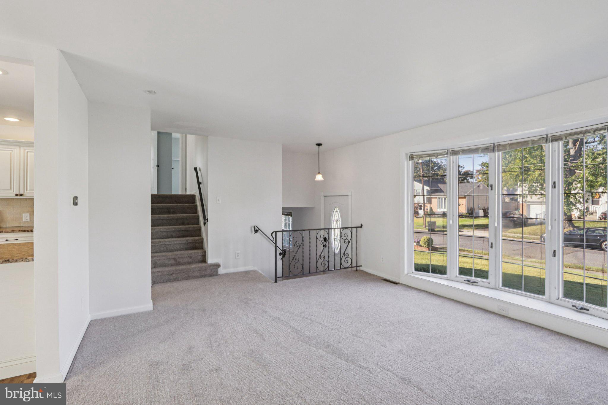 1042 Surrey Road Somerdale, NJ 08083 - Photo 10 of 52 Gallery Image 10