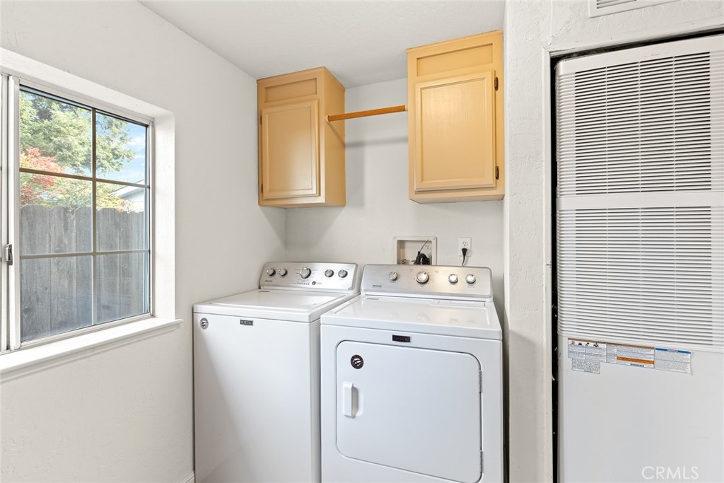 2050 Springfield Drive, Unit 212 Chico, CA 95928 - Photo 18 of 25 New Central Heat. Washer/Dryer included.