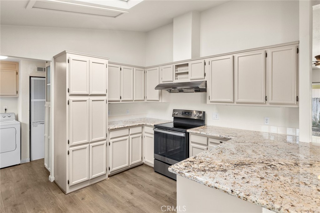 2050 Springfield Drive, Unit 212 Chico, CA 95928 - Photo 5 of 25