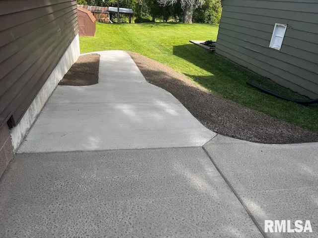 $1,150 | 1115 North Utah Avenue, Davenport, IA 52804