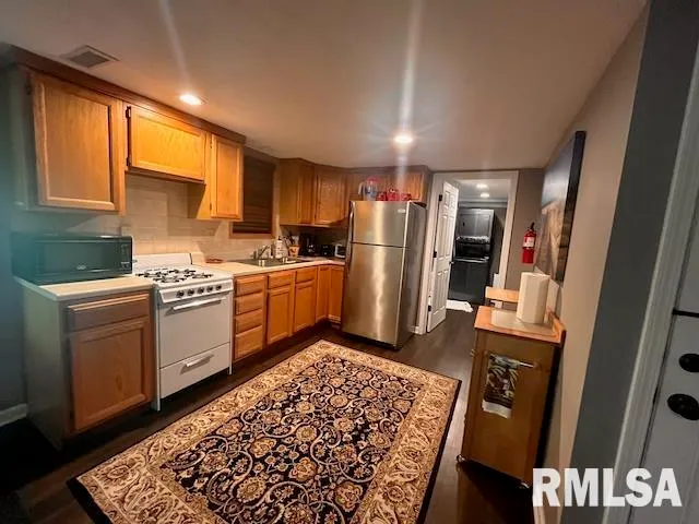 $1,150 | 1115 North Utah Avenue, Davenport, IA 52804