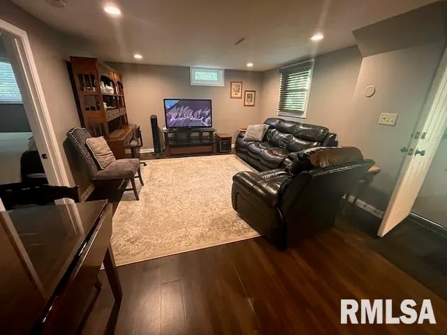 $1,150 | 1115 North Utah Avenue, Davenport, IA 52804