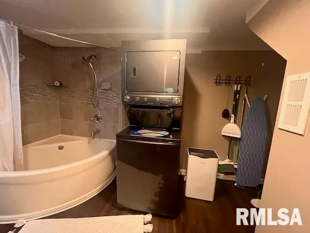 $1,150 | 1115 North Utah Avenue, Davenport, IA 52804