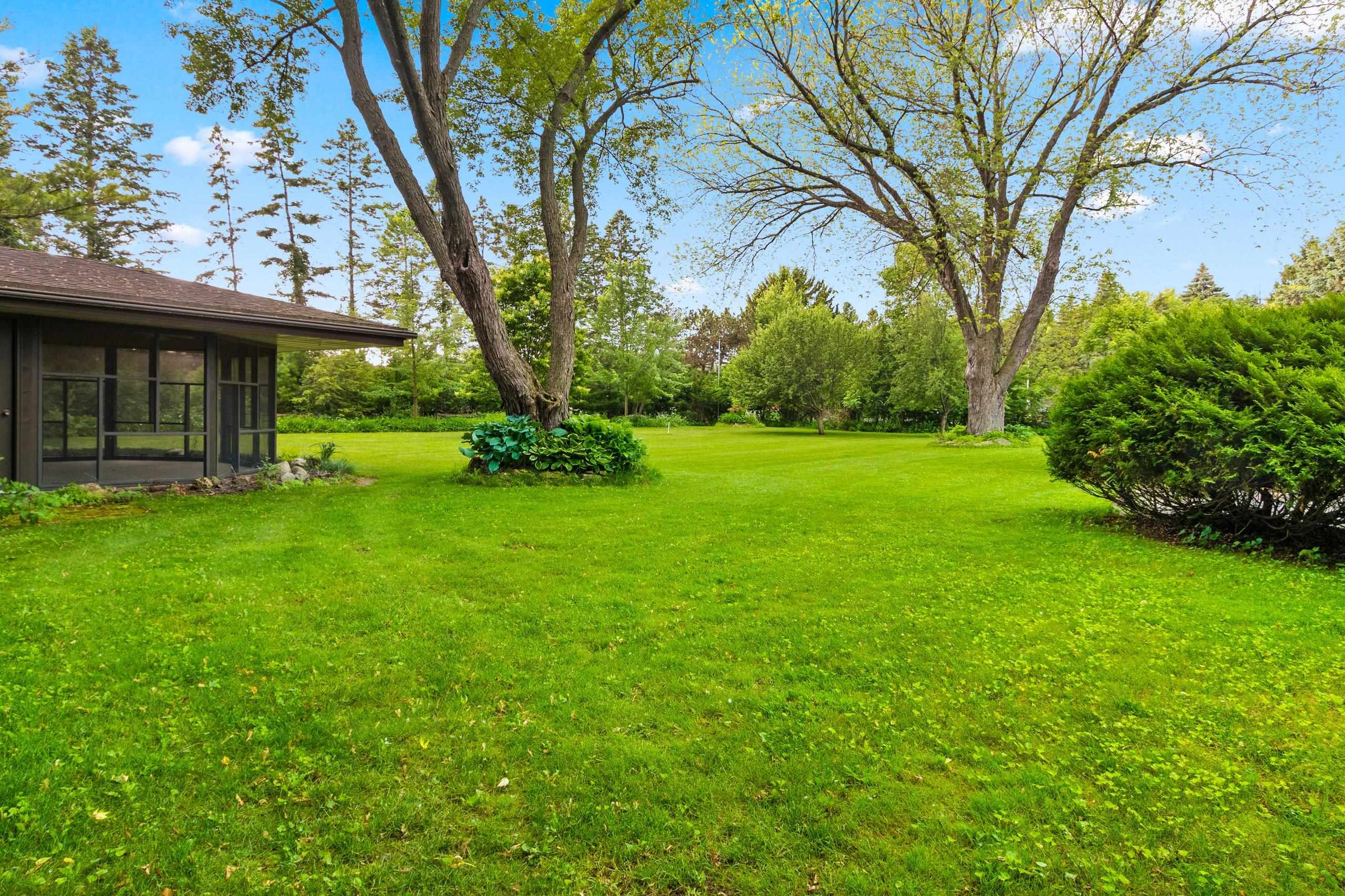5531 Long Court Appleton, WI 54914 - Photo 49 of 60