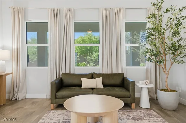 $6,490 | 7736 Tioga Ridge, Las Vegas, NV 89117