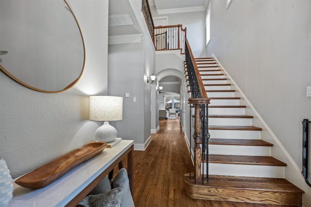 5332 Longview Street Dallas, TX 75206 - Photo 4 of 31 Gallery Image 4
