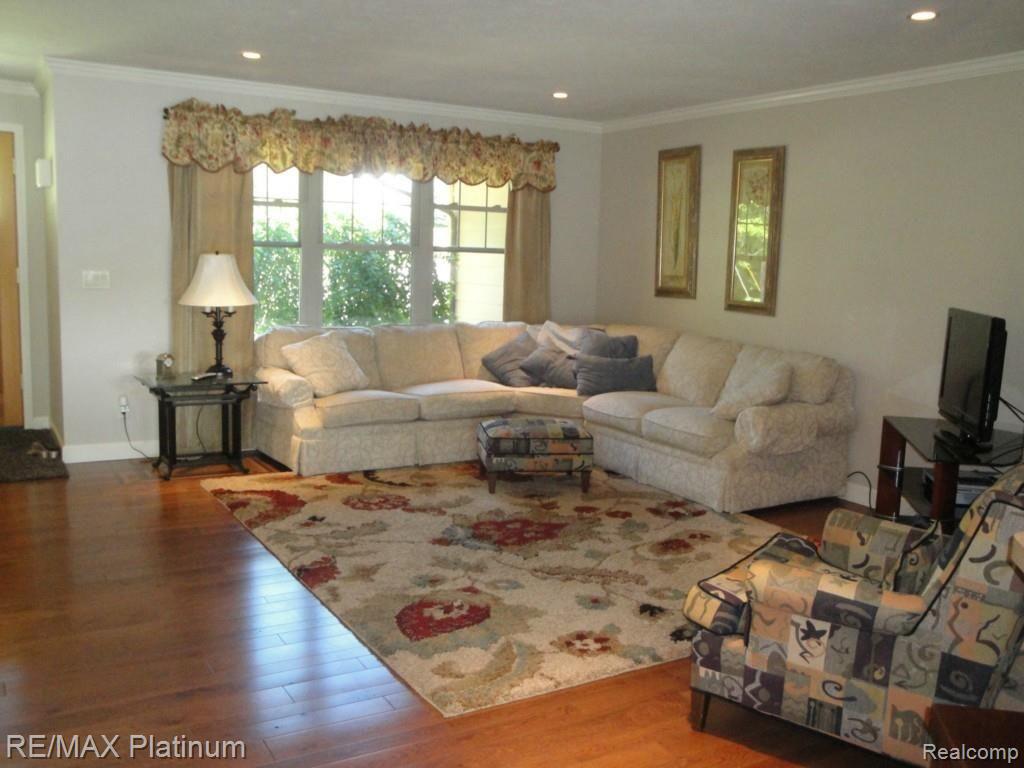 4302 Rurik Drive Howell, MI 48843 - Photo 17 of 91 DSC04863.jpg