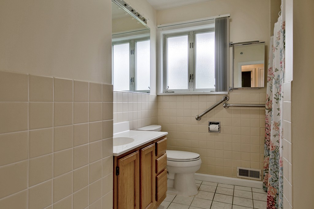 24 Walnut Street Harvard, MA 01434 - Photo 18 of 18 Gallery Image 18